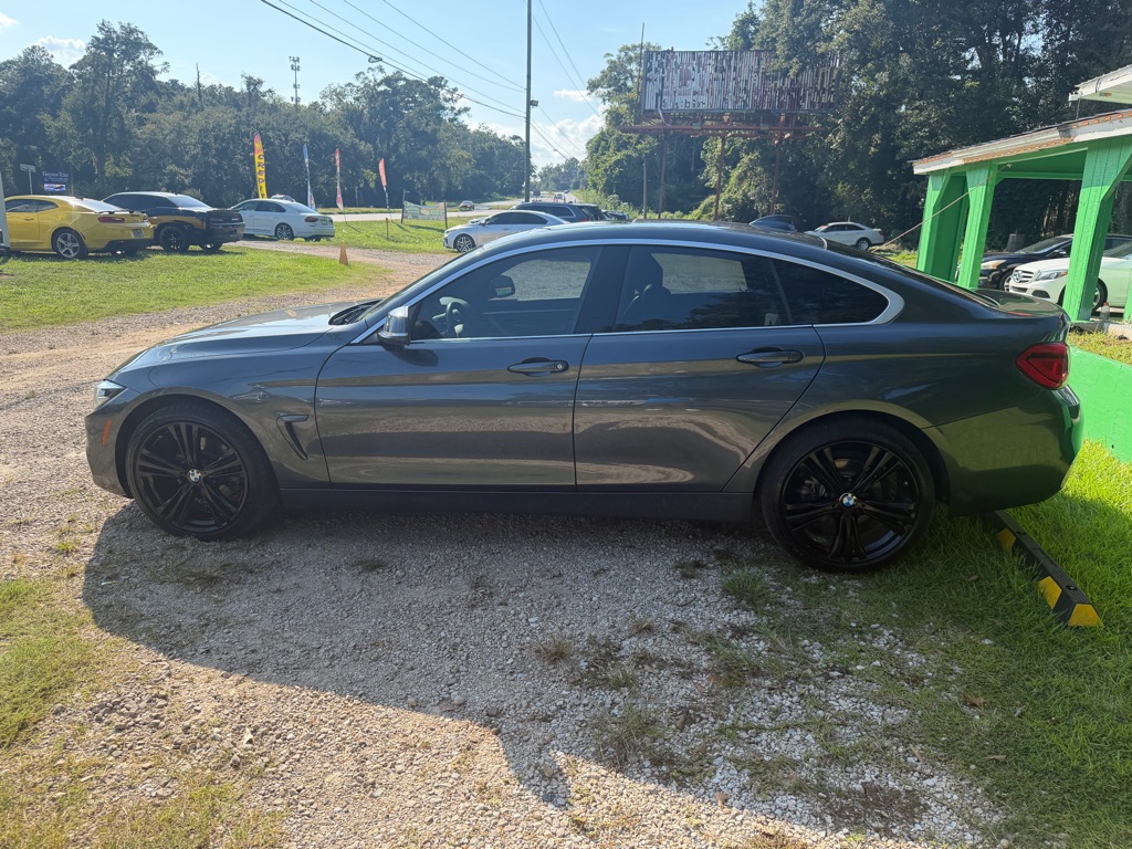 Photo 2 of this BMW 430XI