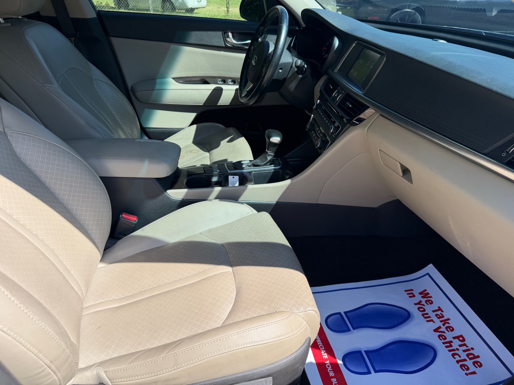 Photo 22 of this KIA OPTIMA