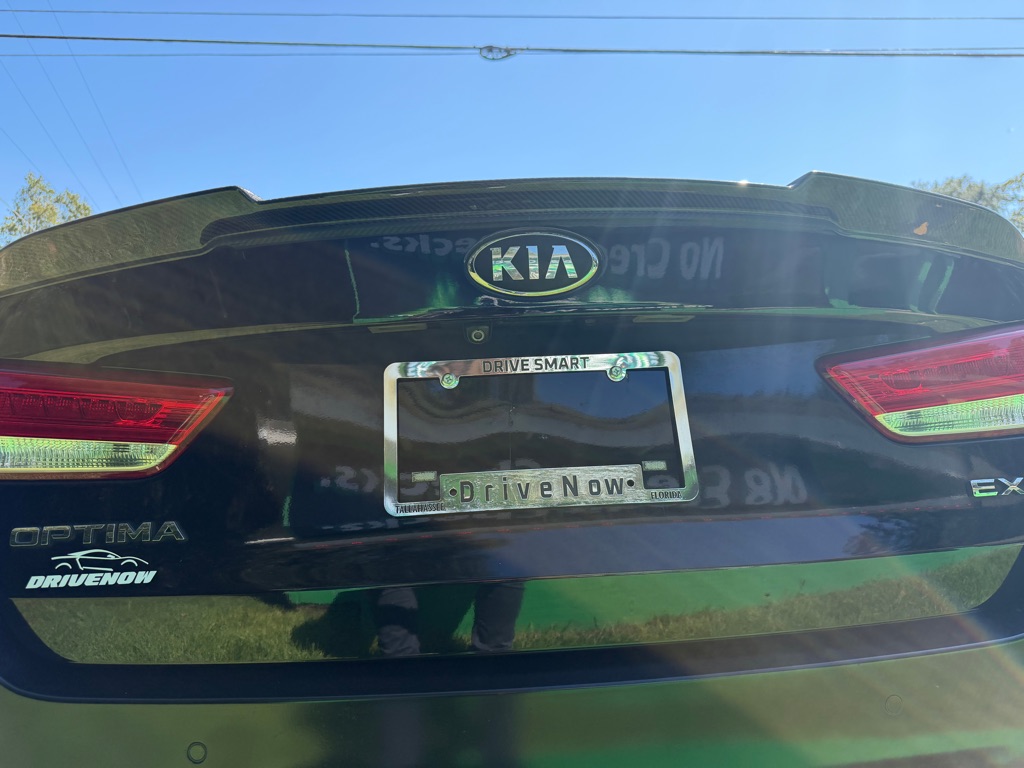 Photo 12 of this KIA OPTIMA