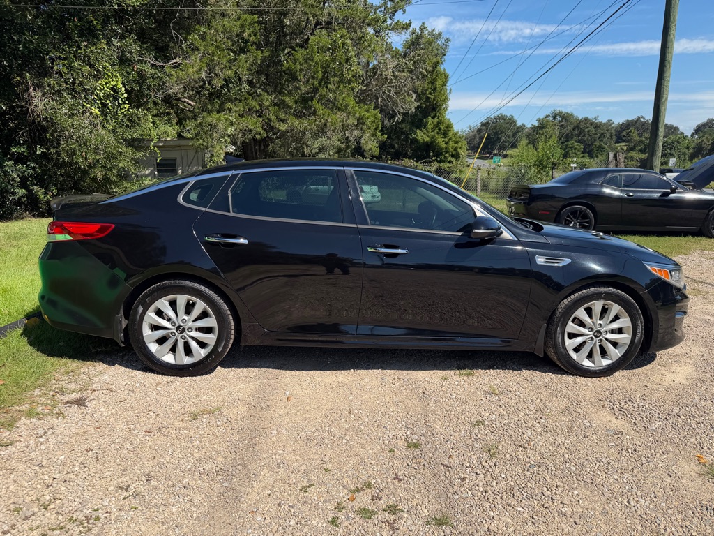 Photo 6 of this KIA OPTIMA