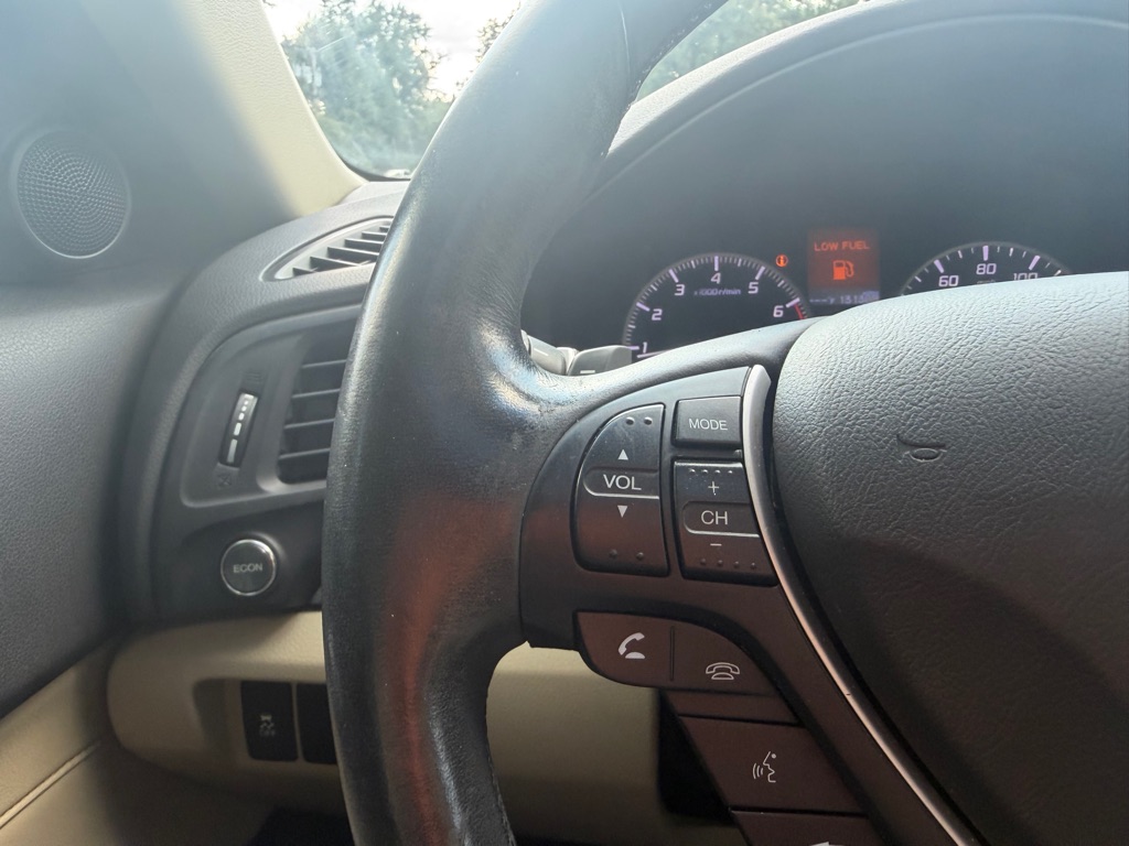 Photo 31 of this ACURA ILX