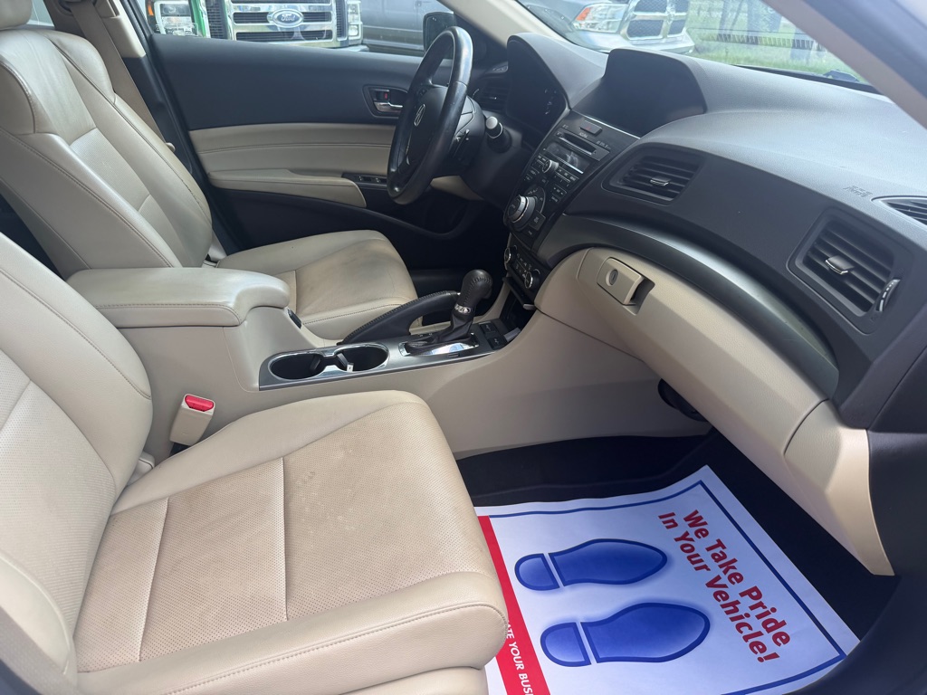 Photo 20 of this ACURA ILX