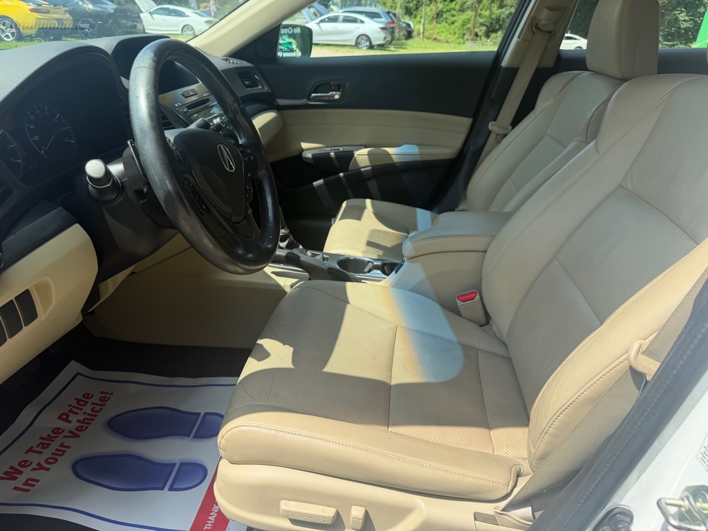 Photo 13 of this ACURA ILX