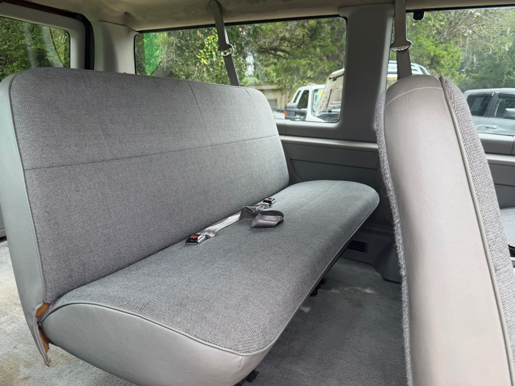 Photo 24 of this FORD ECONOLINE