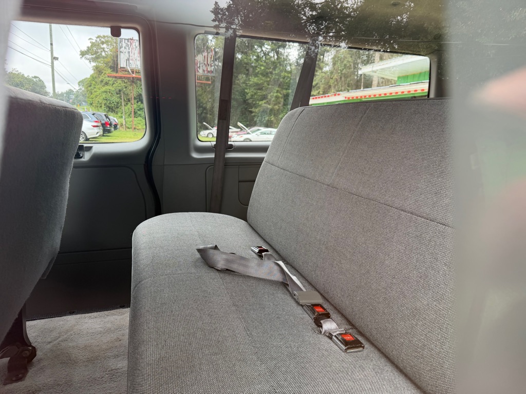 Photo 14 of this FORD ECONOLINE