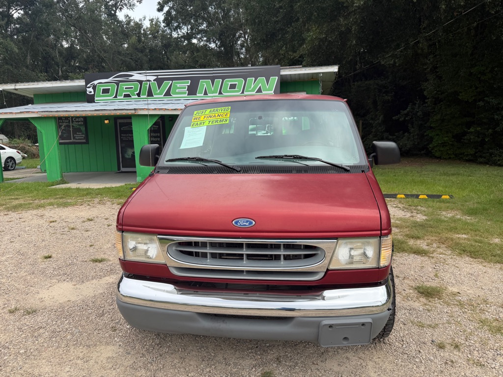 Photo 2 of this FORD ECONOLINE