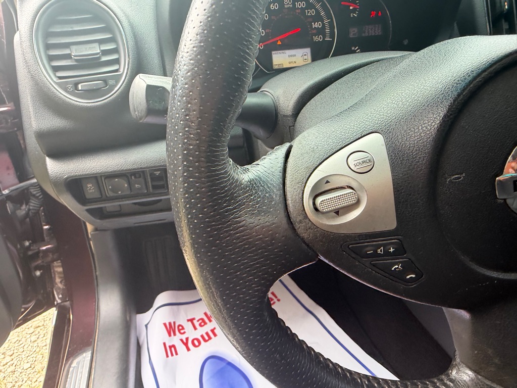 Photo 20 of this NISSAN MAXIMA