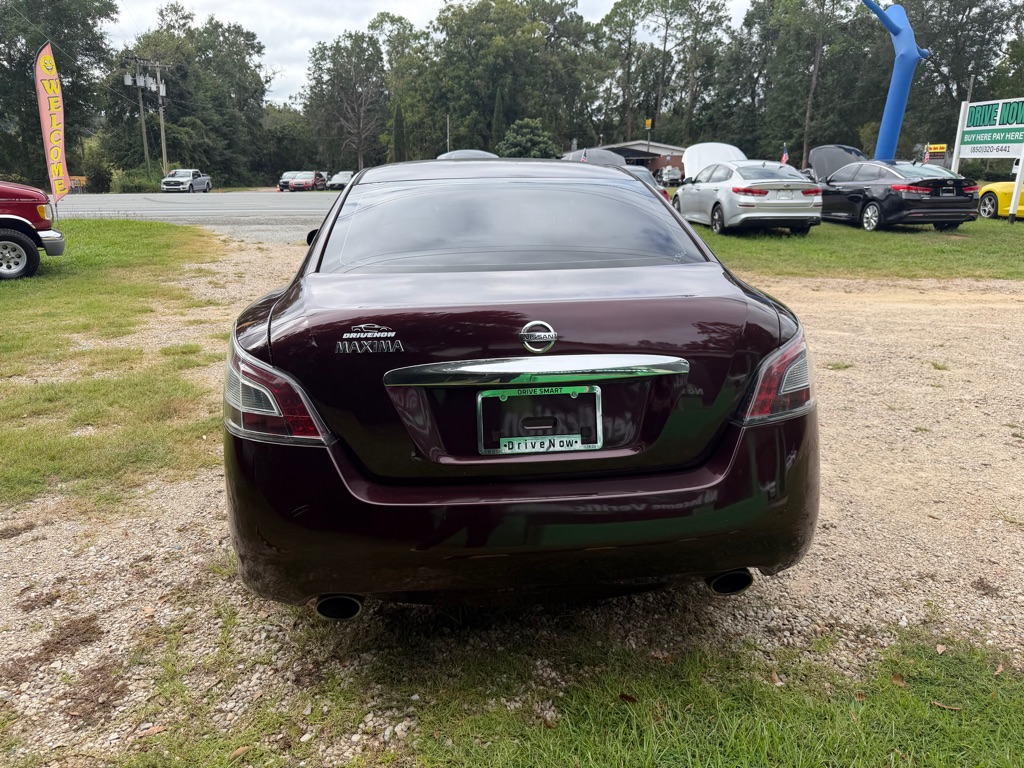 Photo 4 of this NISSAN MAXIMA