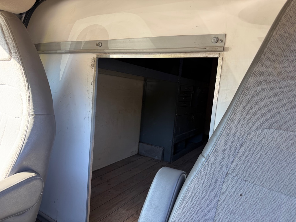 Photo 13 of this CHEVROLET EXPRESS G3500