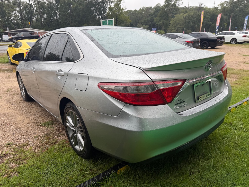 Photo 3 of this TOYOTA CAMRY