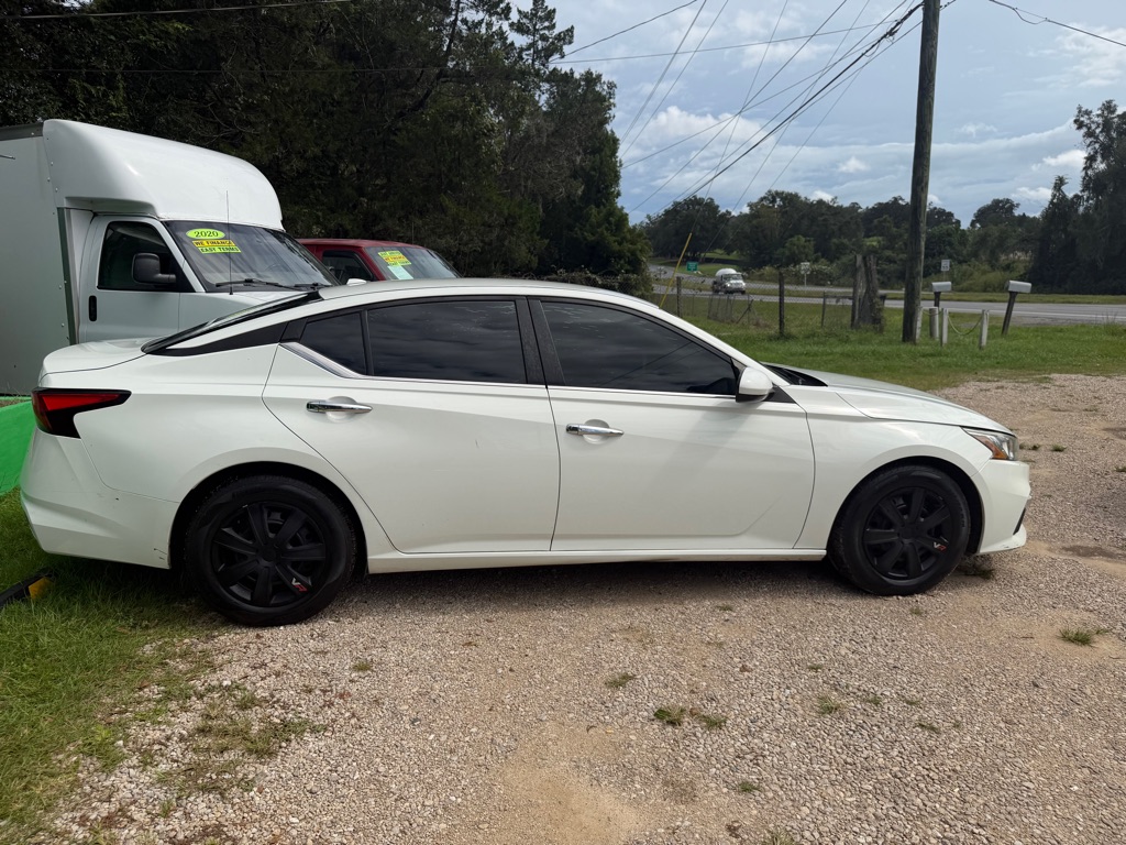 Photo 6 of this NISSAN ALTIMA