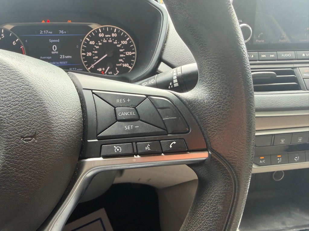 Photo 26 of this NISSAN ALTIMA