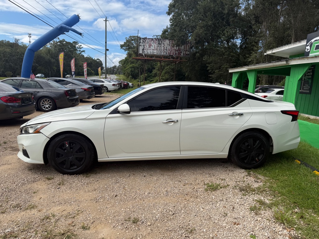 Photo 2 of this NISSAN ALTIMA