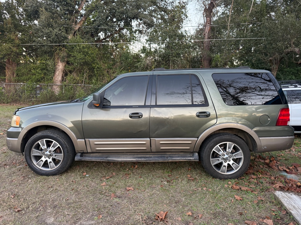 Photo 4 of this FORD EXPEDITION