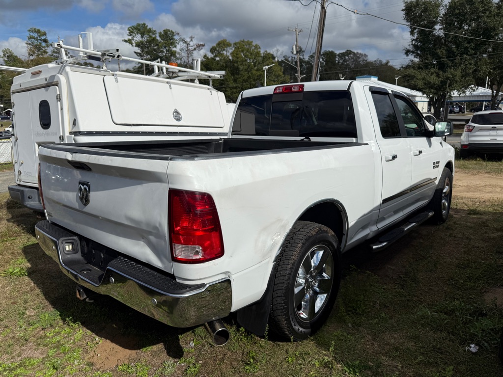 Photo 4 of this RAM 1500