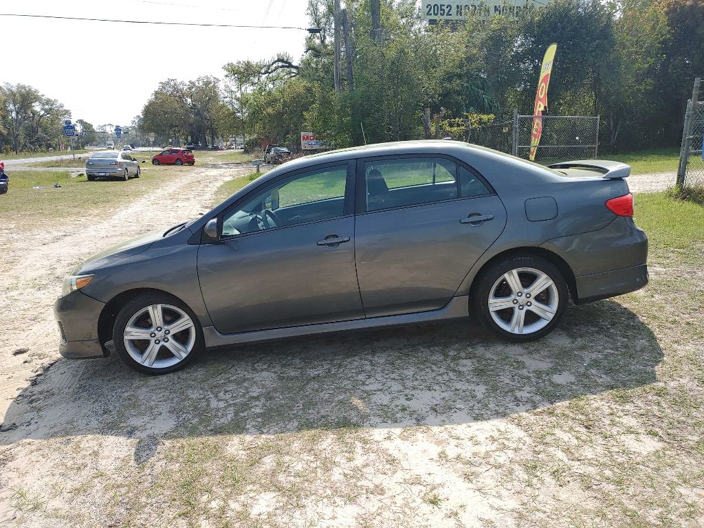 Photo 3 of this TOYOTA COROLLA