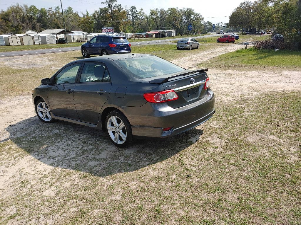 Photo 2 of this TOYOTA COROLLA