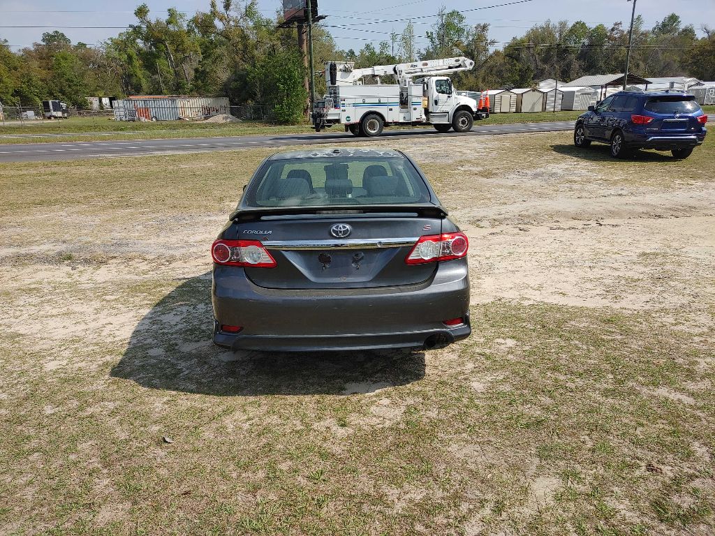 Photo 4 of this TOYOTA COROLLA