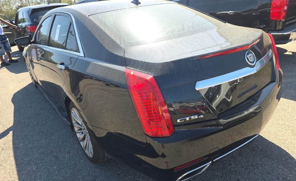 Photo 4 of this CADILLAC CTS