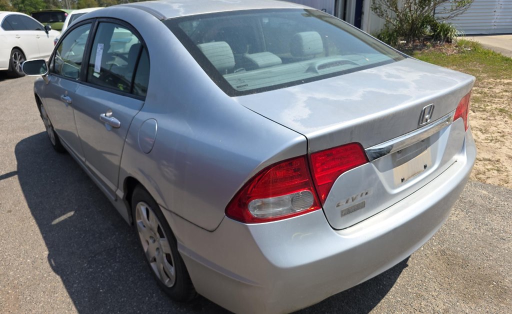 Photo 3 of this HONDA CIVIC