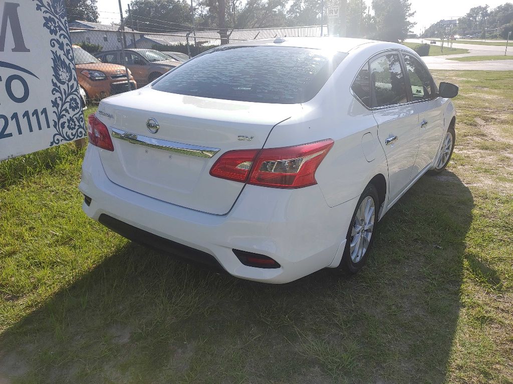 Photo 8 of this NISSAN SENTRA