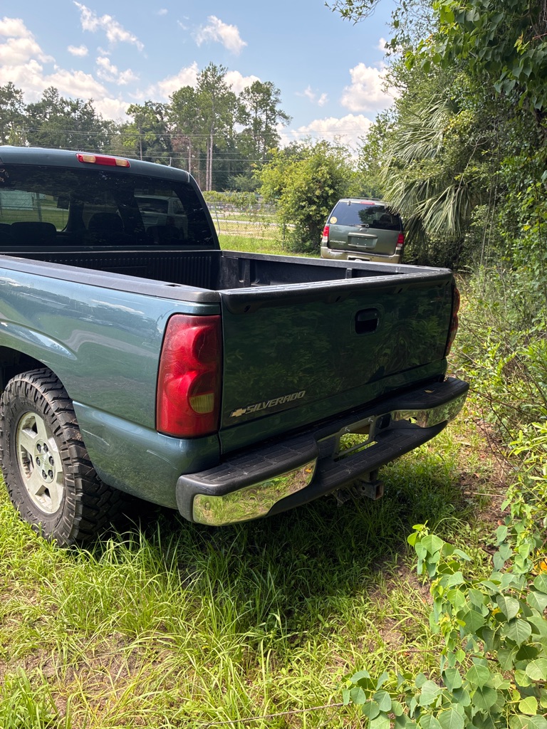 Photo 5 of this CHEVROLET SILVERADO 1500