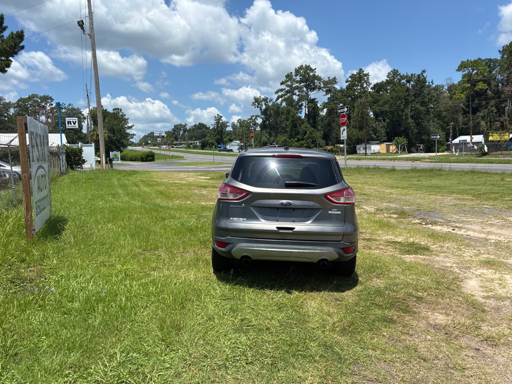 Photo 4 of this FORD ESCAPE