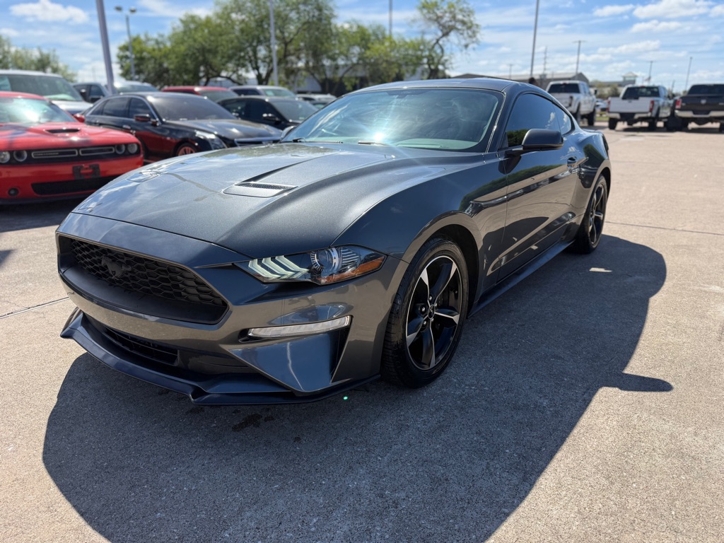 2018 Ford Mustang EcoBoost Coupe RWD