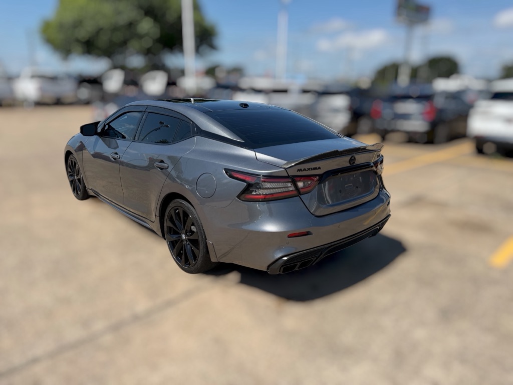 Photo 10 of this NISSAN MAXIMA