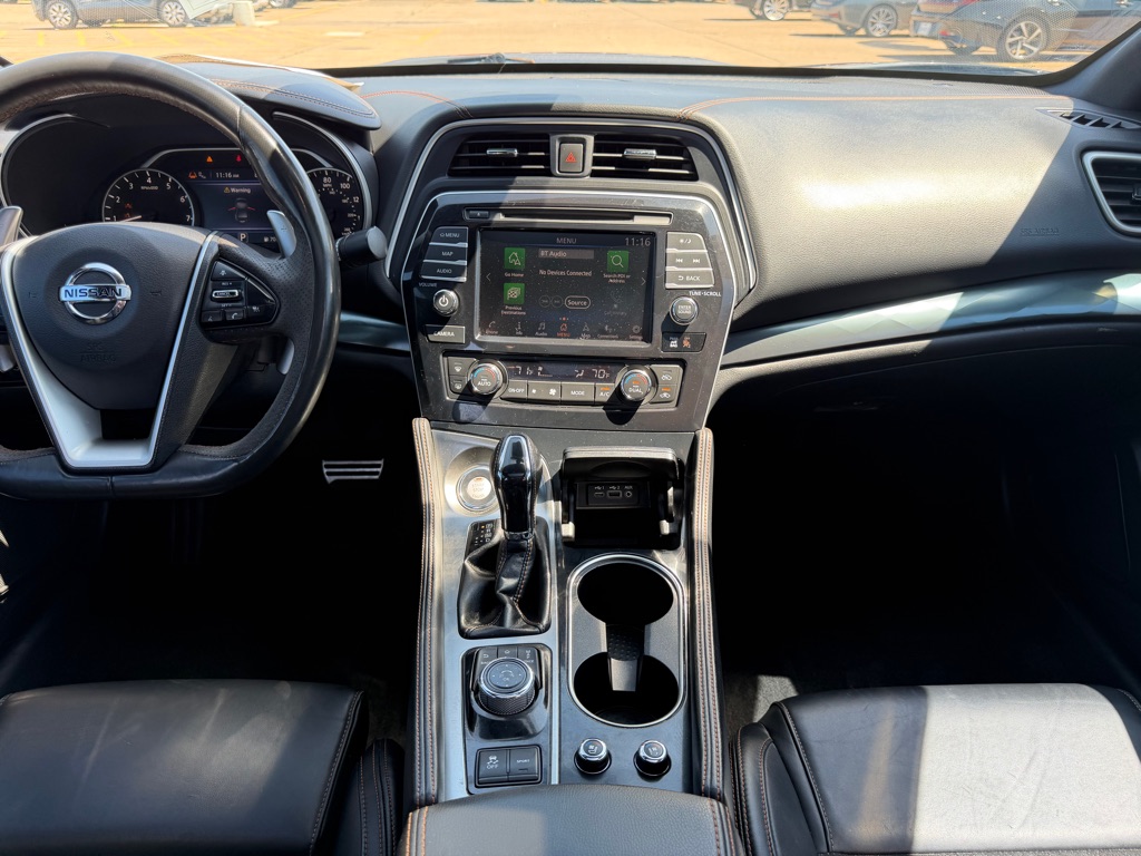 Photo 20 of this NISSAN MAXIMA