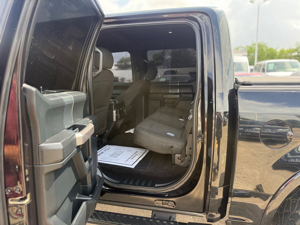 Photo 6 of this FORD F-150