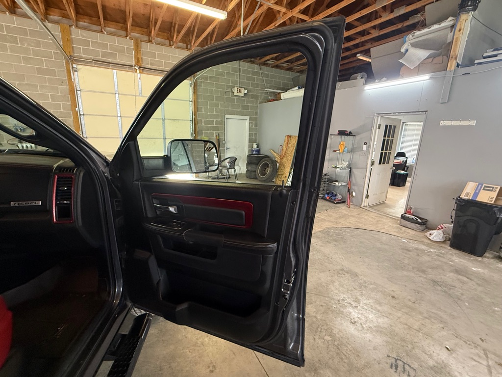 Photo 25 of this RAM 1500