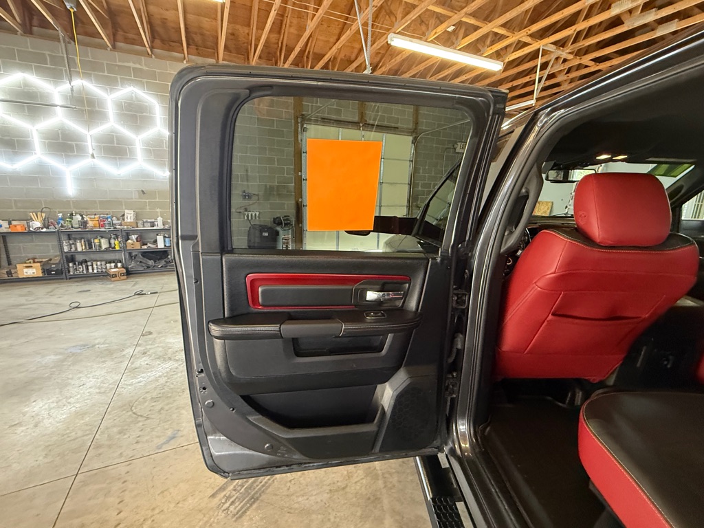 Photo 16 of this RAM 1500