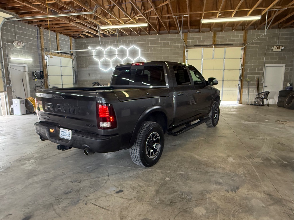 Photo 5 of this RAM 1500