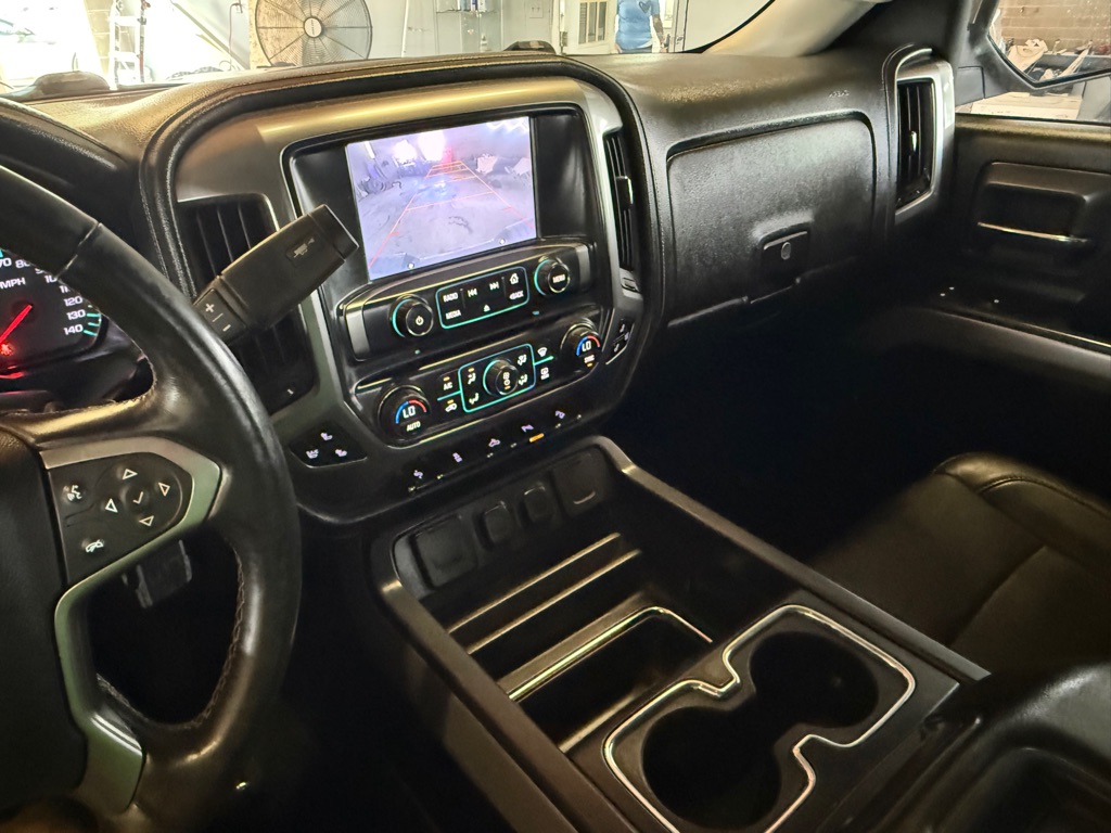 Photo 10 of this CHEVROLET SILVERADO 1500