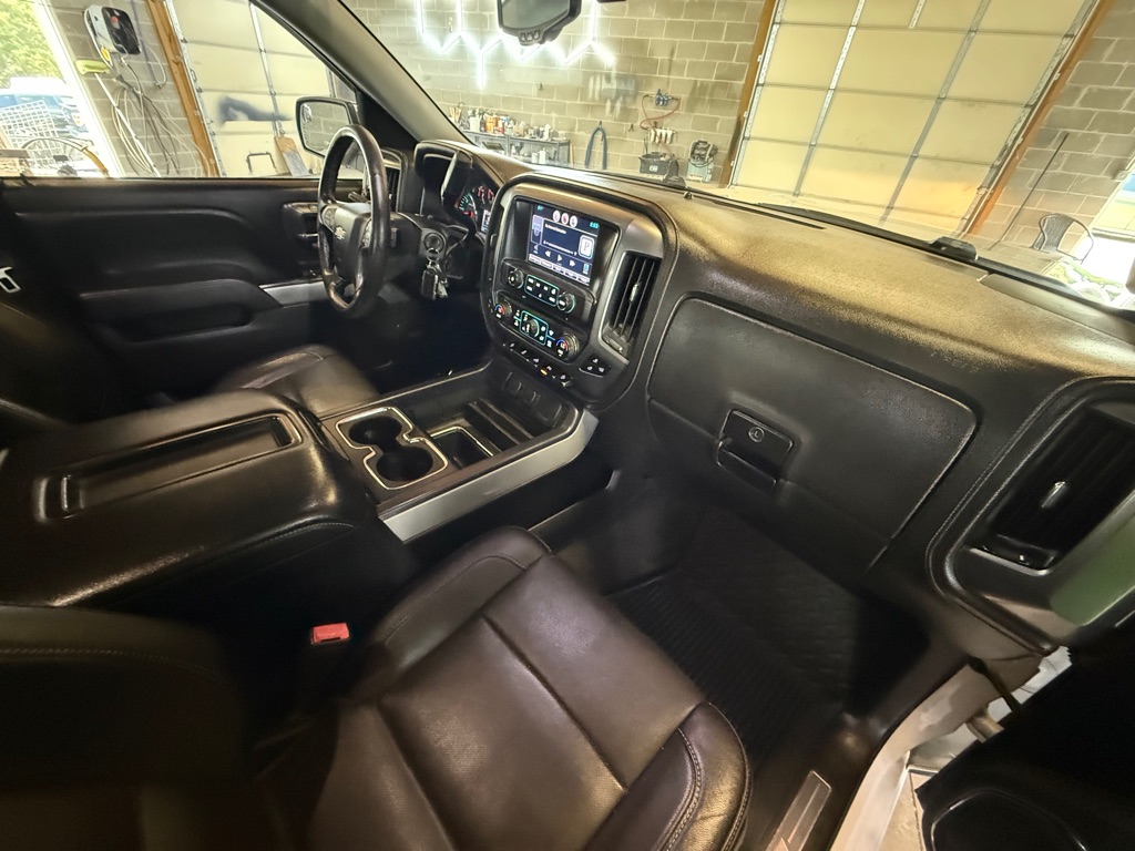 Photo 20 of this CHEVROLET SILVERADO 1500