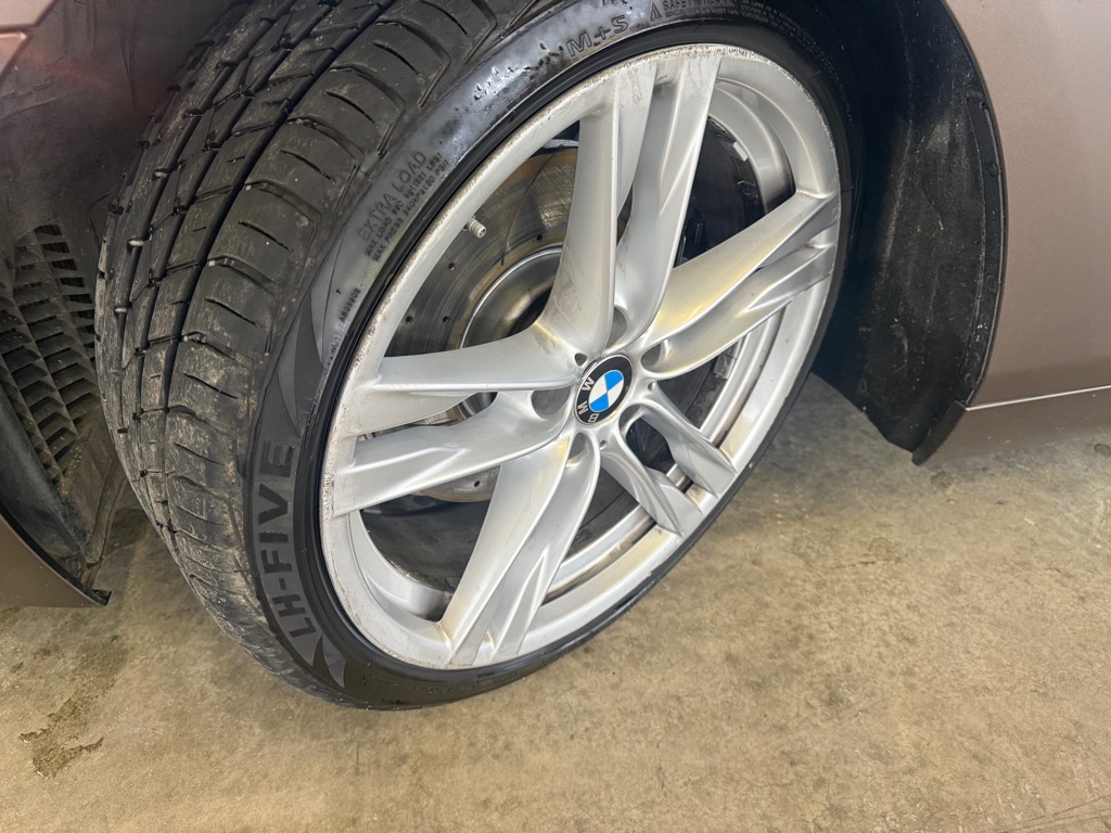 Photo 29 of this BMW 650