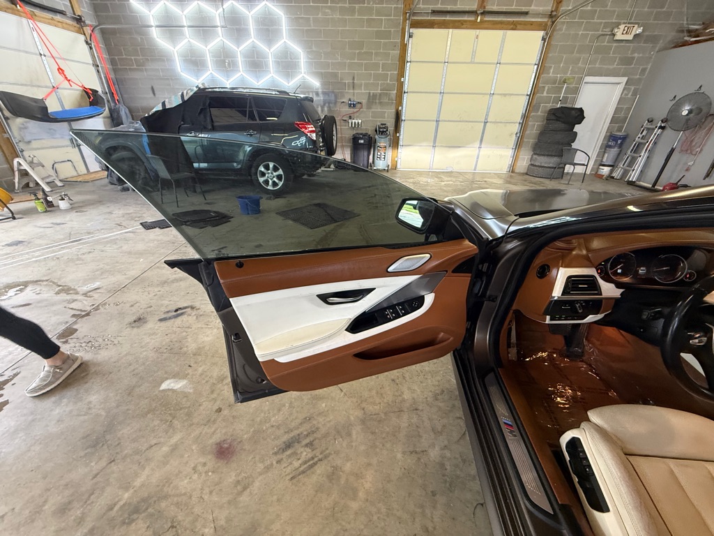 Photo 15 of this BMW 650