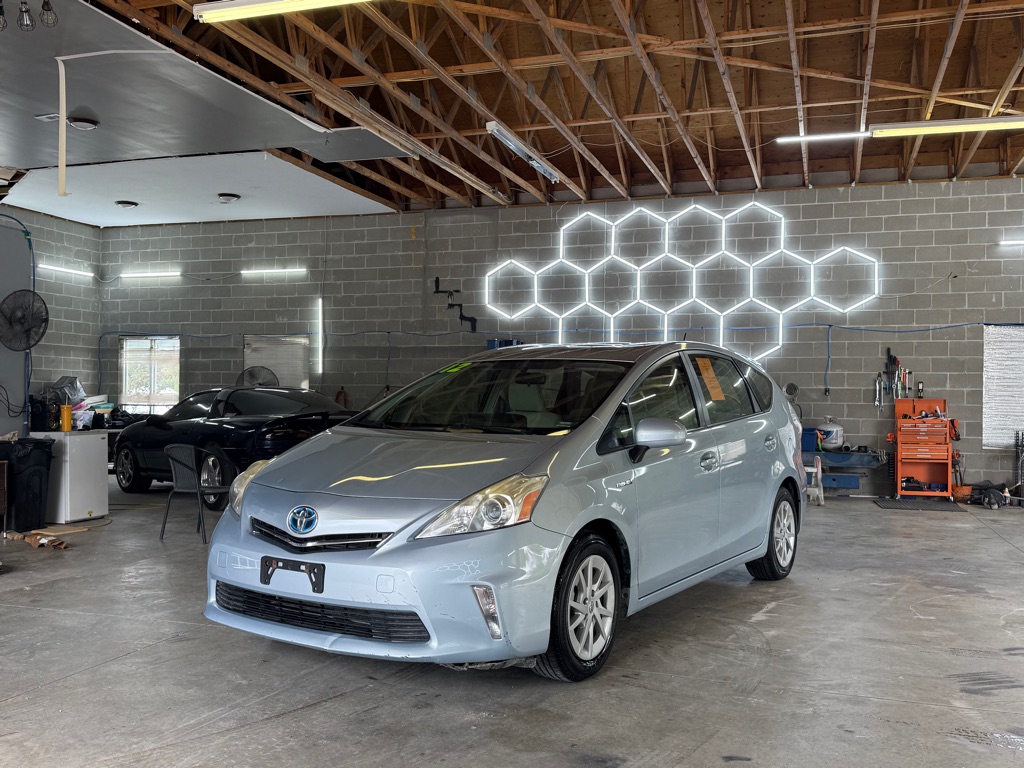 2012 TOYOTA PRIUS V