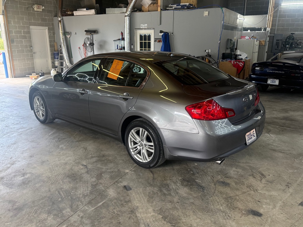 Photo 7 of this INFINITI G25