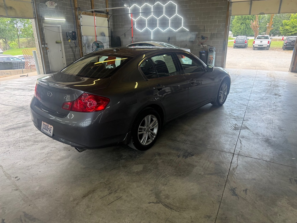 Photo 5 of this INFINITI G25