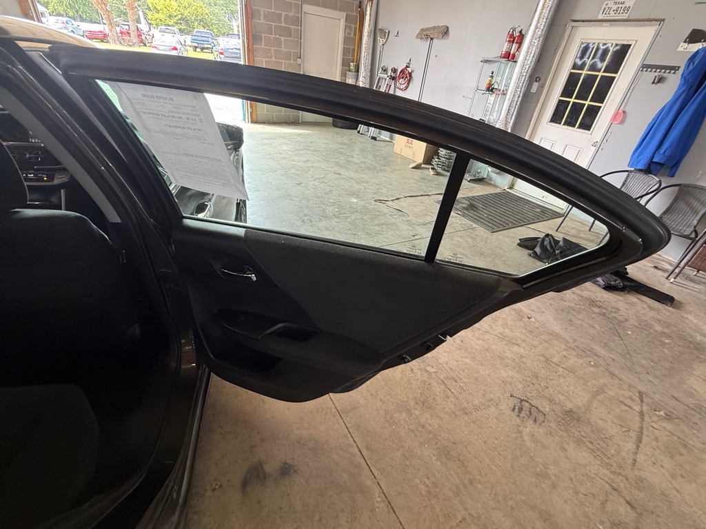 Photo 19 of this HONDA ACCORD