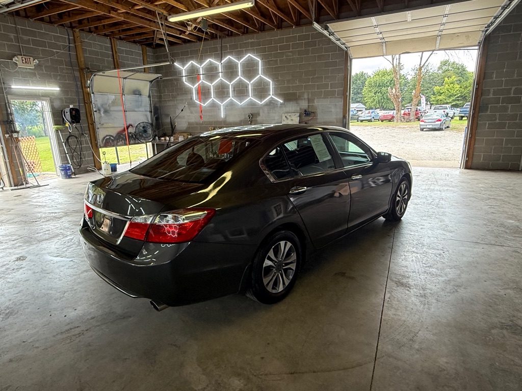 Photo 5 of this HONDA ACCORD