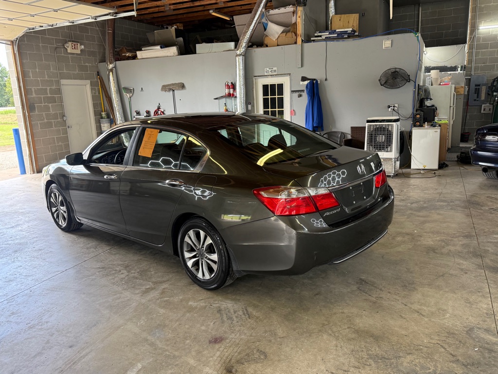 Photo 7 of this HONDA ACCORD