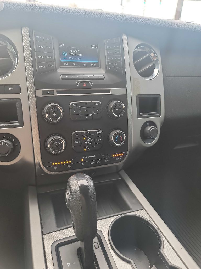 Photo 7 of this FORD EXPEDITION