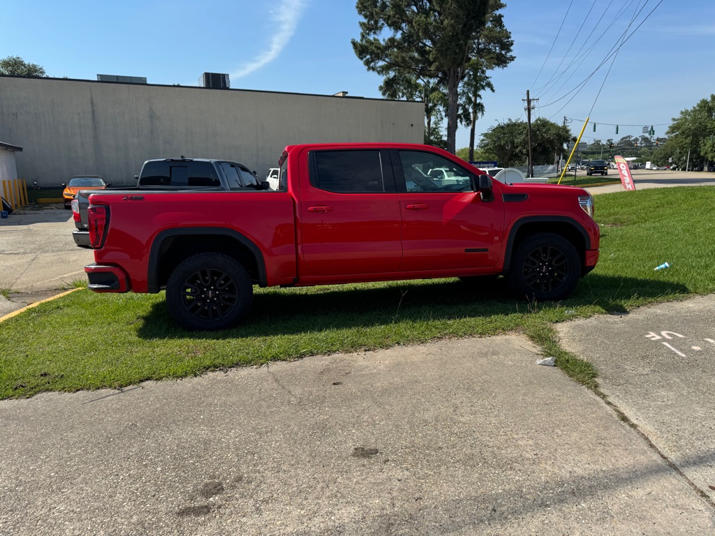 2021 GMC Sierra Elevation 4WD Crew Cab Short Box's photo
