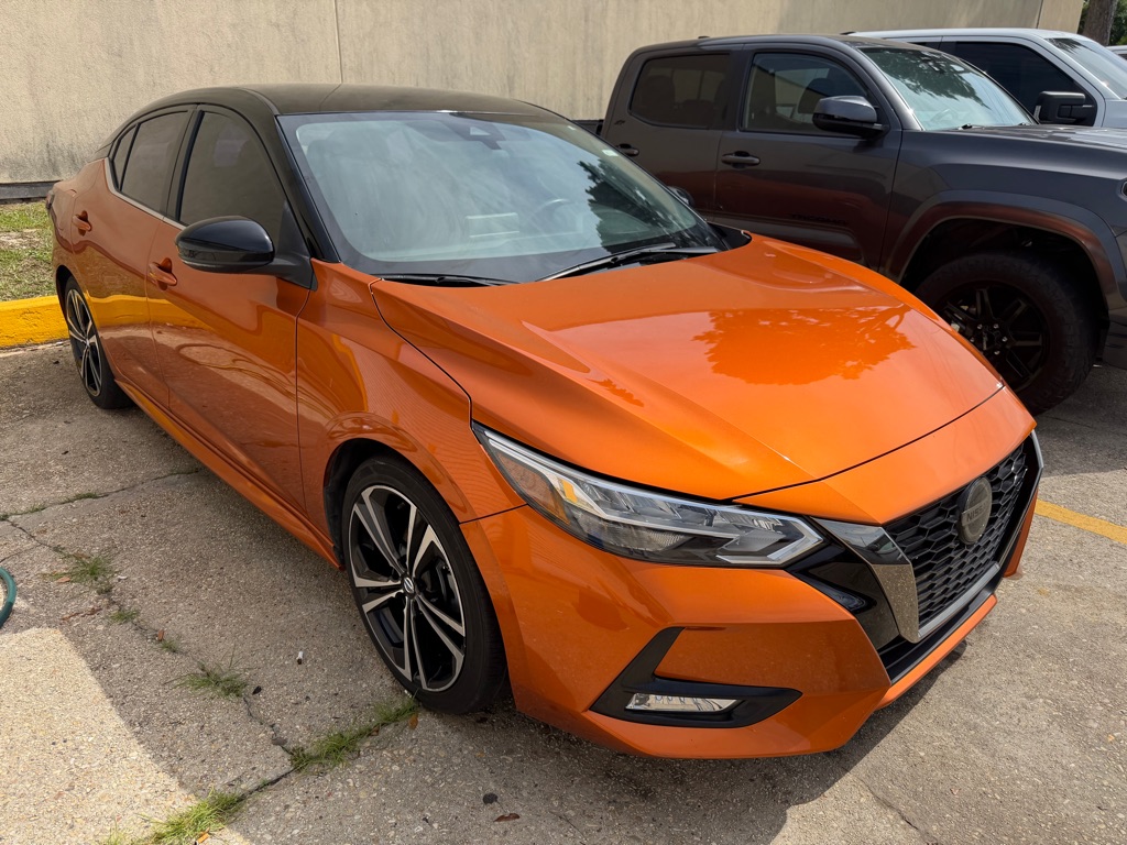 2020 Nissan Sentra SR CVT's photo
