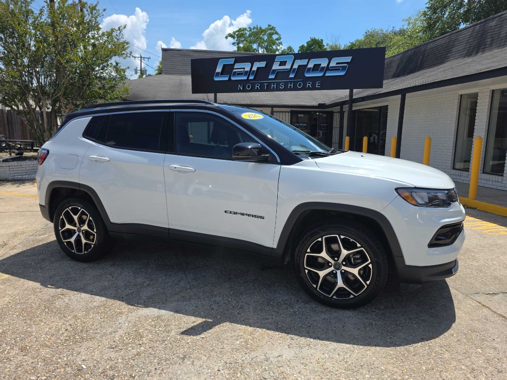 White 2025 Jeep Compass Limited 4WD SUV / Crossover Four-Wheel Drive Automatic