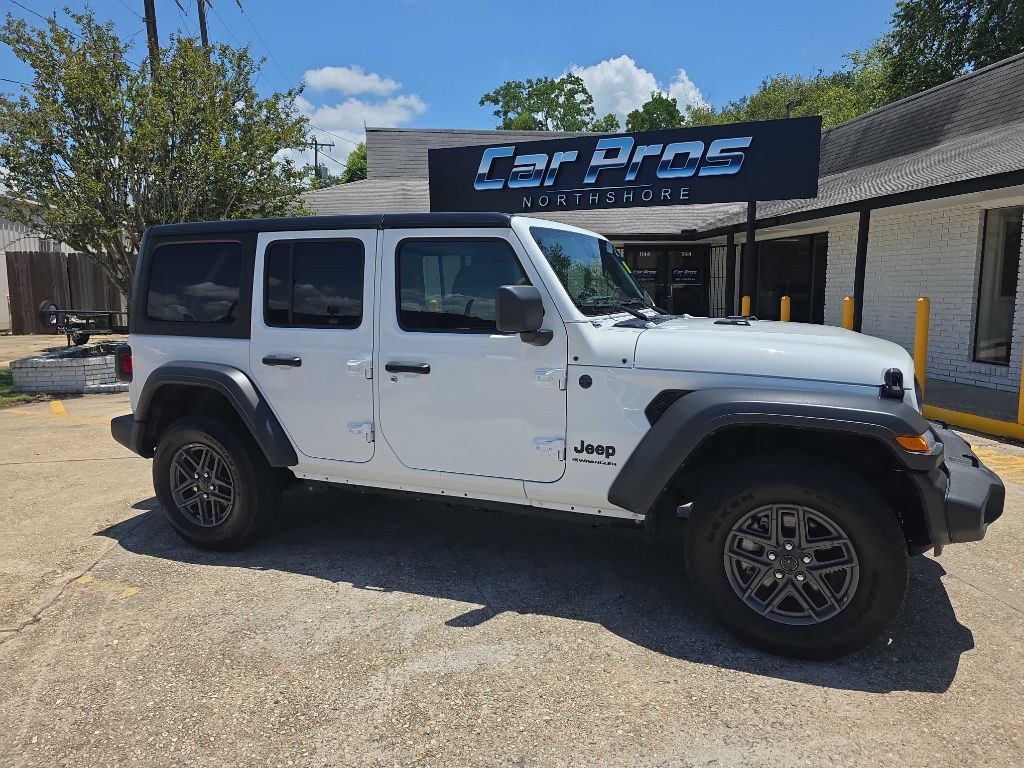 2025 Jeep Wrangler Sport S's photo