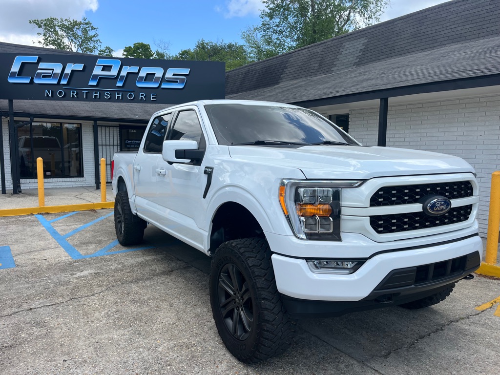 2022 Ford F-150 Lariat 4x4 SuperCrew 5-1/2 Box's photo